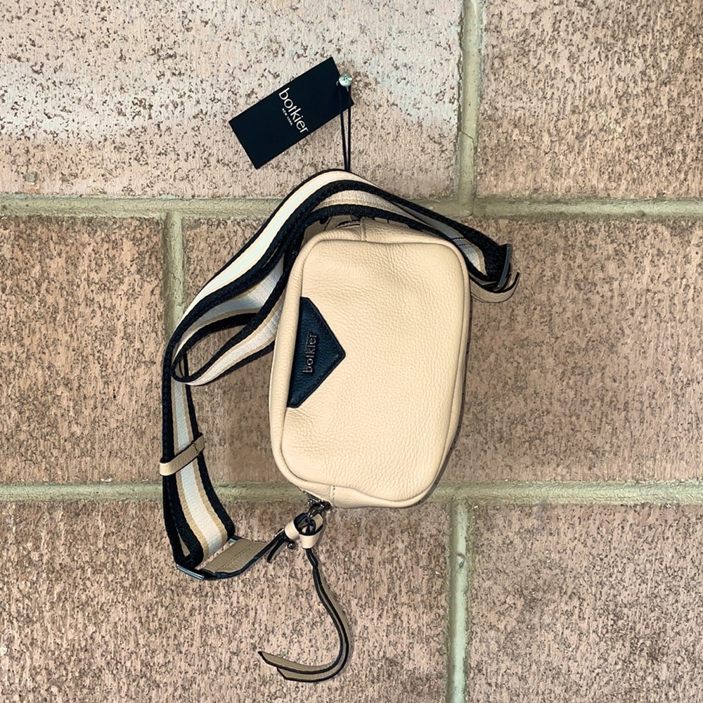 BNWT Botkier Allen Leather Crossbody Camera Bag Two Straps